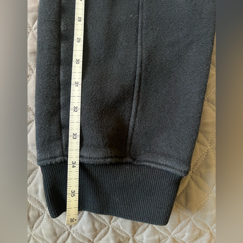 Beyond Yoga Black Jogger Pants View 3